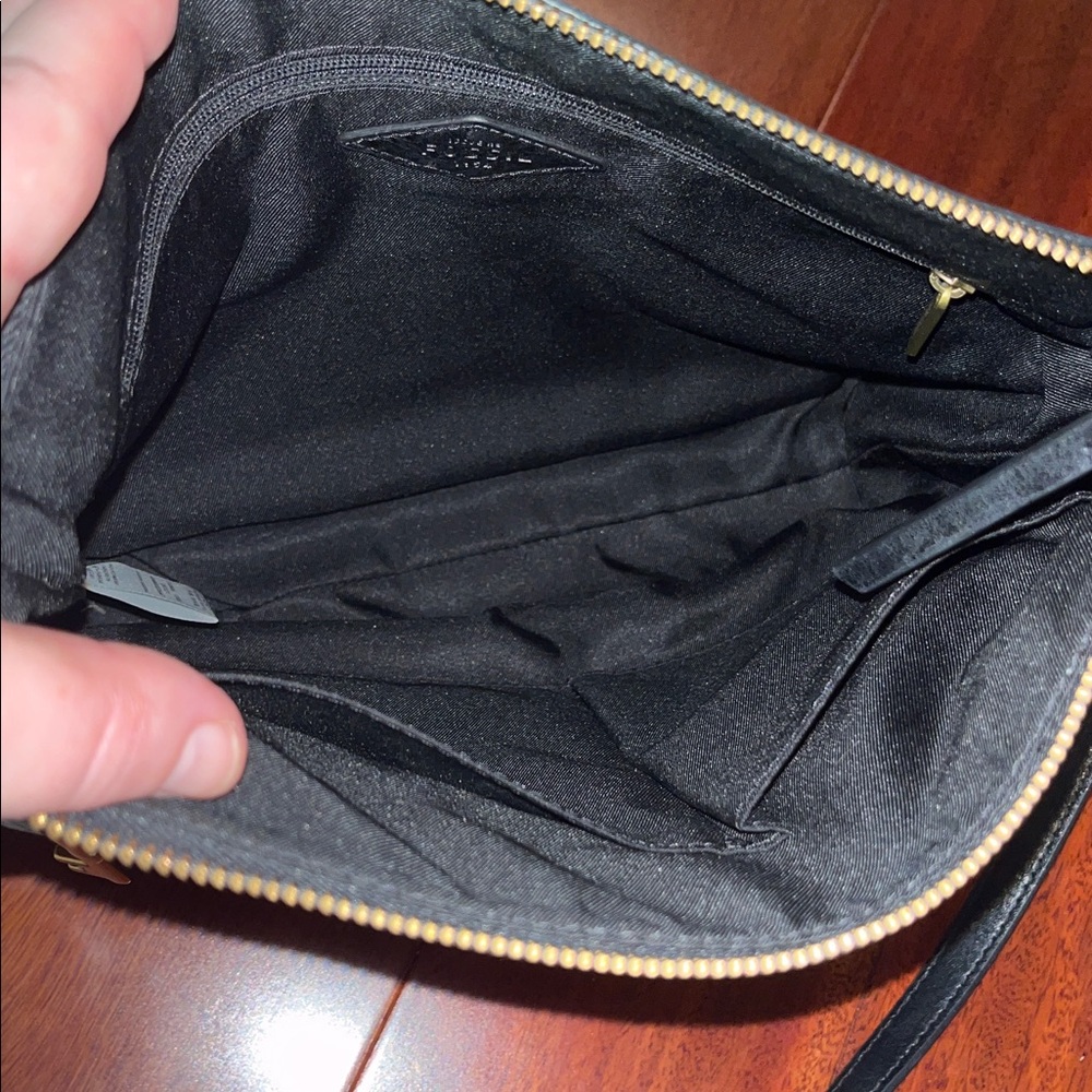 Fossil Women's Fiona Crossbody NWOT - Picture 4 of 11